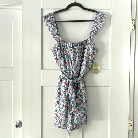 Altar'd State Dresses & Skirts - Altar’d State floral romper size XL. NEW WITH TAG